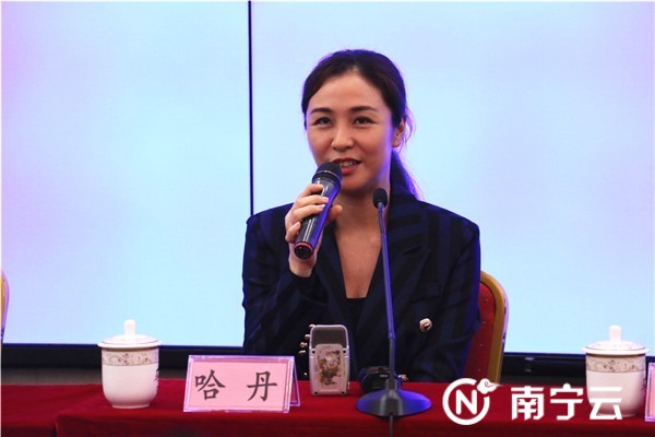 壮剧《牵云崖》演绎骆越壮乡传奇故事 哈丹一人分饰两角