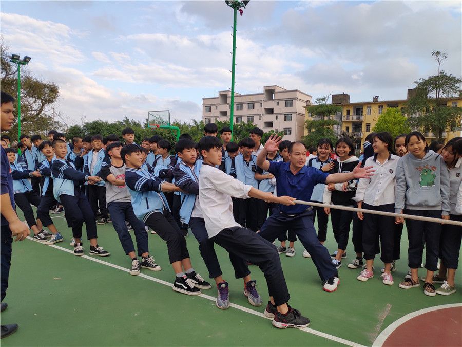 邕宁区百济中学第二届文化体育艺术节圆满闭幕