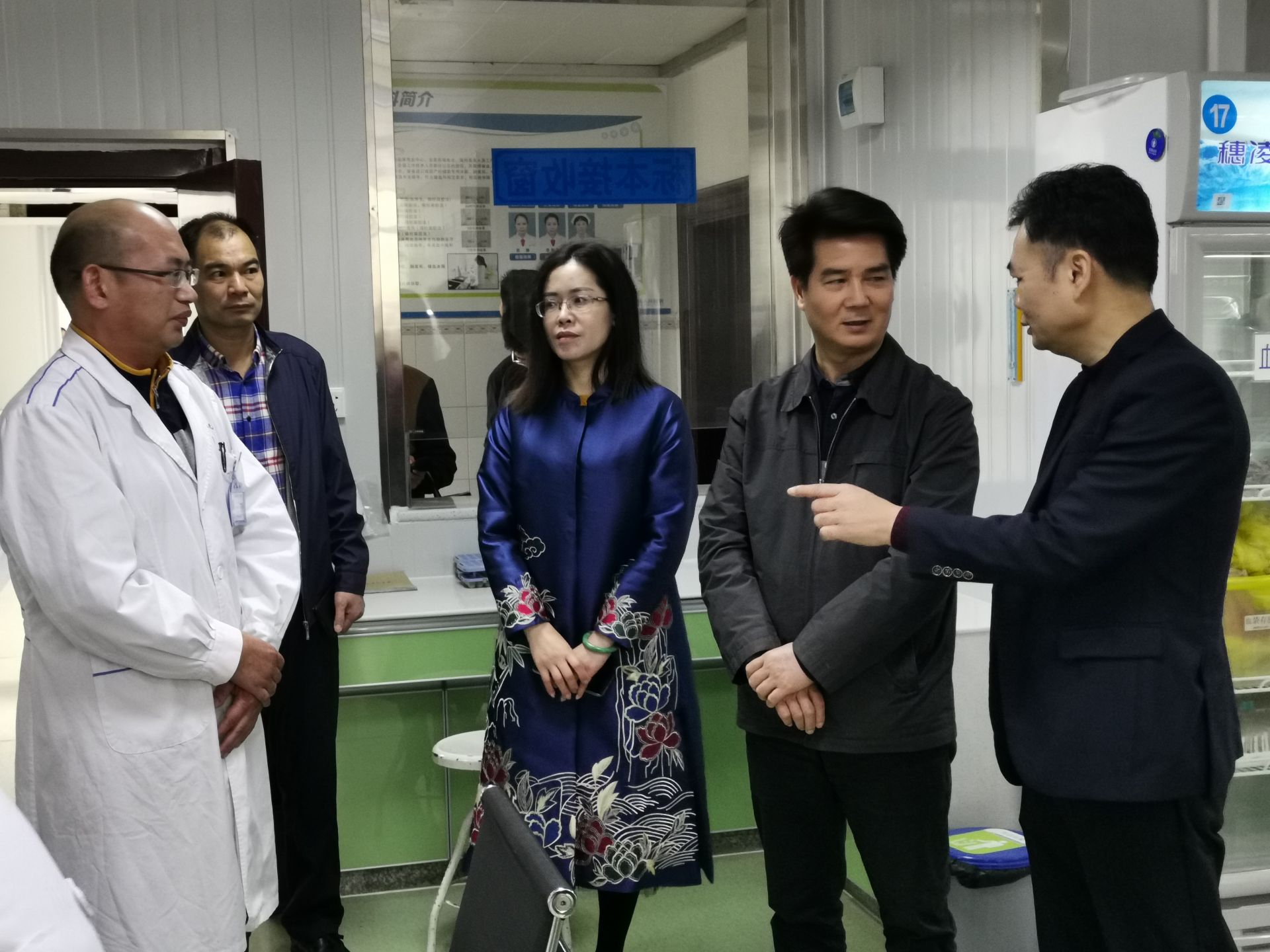 黄海韬调研县域医共体建设工作