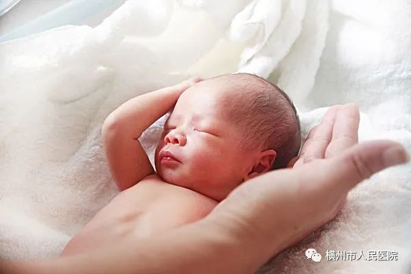 脑电监护仪什么牌子好新生儿振幅整合脑电图，有效了解新生儿健康_https://www.jmylbn.com_新闻资讯_第9张