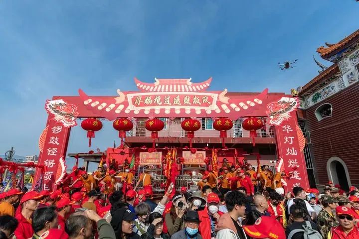 400年福建“游神”火出圈！“90后”“00后”扛起大梁